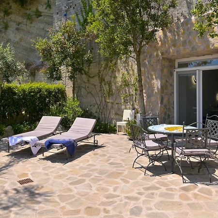 Tenuta Monte Di Panza Bed and Breakfast Ίσκια Εξωτερικό φωτογραφία